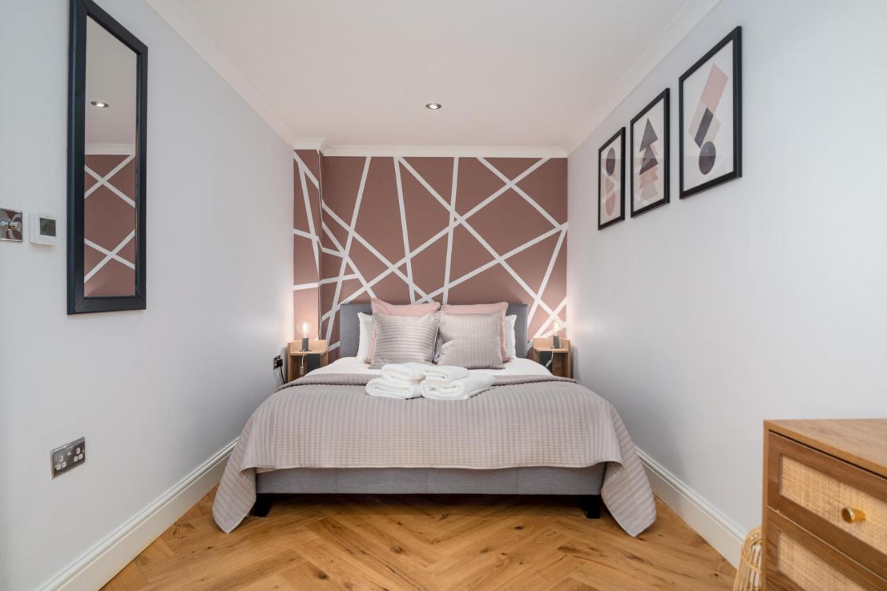 Guestready - Unique Home Near Wimbledon With Gorgeous Deck And Parking London Exterior foto